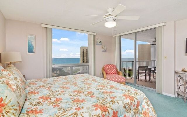 Shoreline 3082 Condo by RedAwning