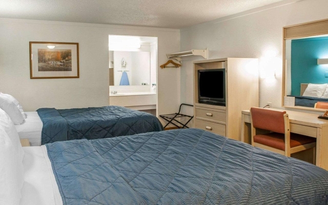Econo Lodge Richmond