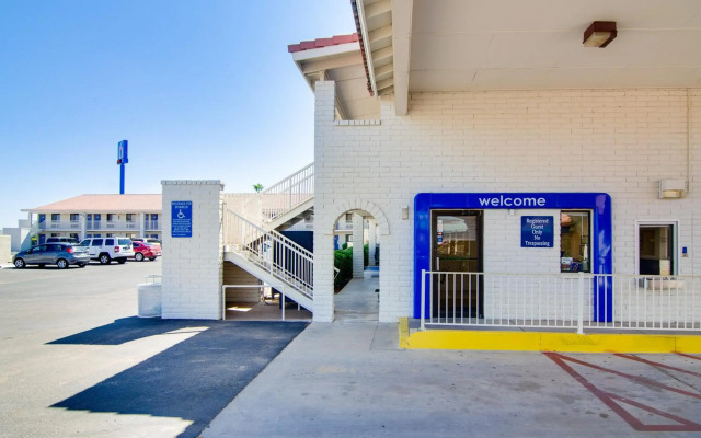 Motel 6 Eloy, AZ - Casa Grande