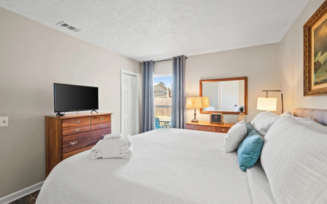 Beachy Bonanza by Book That Condo