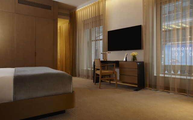 The Knickerbocker Hotel