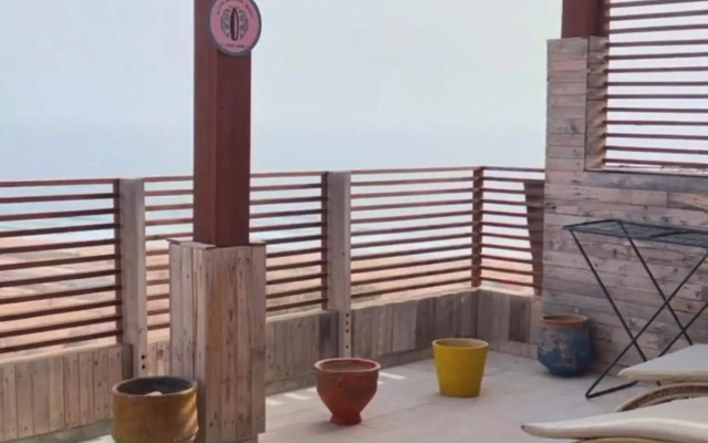 Surf House Little Paradise