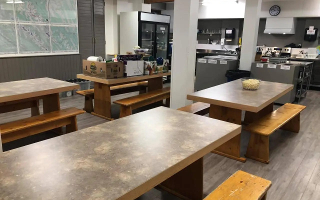 HI Lake Louise Alpine Centre - Hostel