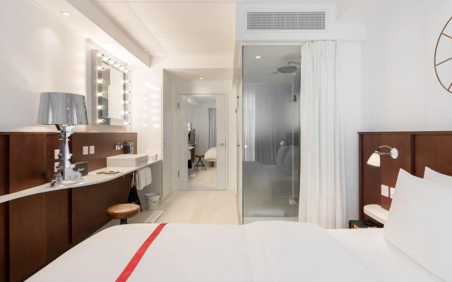 Ruby Lucy Hotel London
