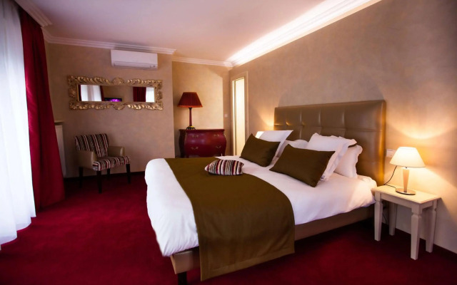 Hôtel & SPA Les Violettes