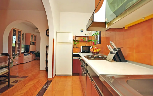 Apartments And Room Jadranka