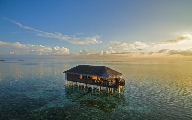 Medhufushi Island Resort