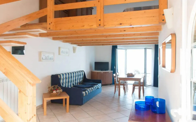 Villa Anna Apartments