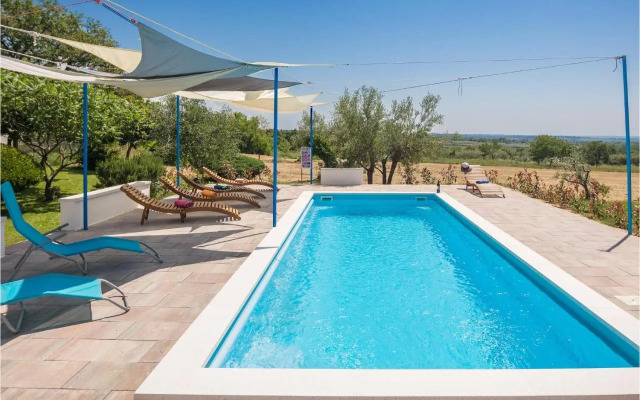 0-Bedroom Apartment in Porec