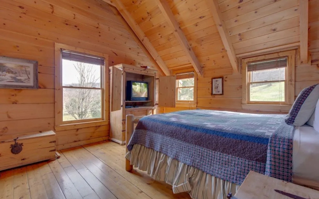 Spring View by Jackson Mountain Rentals