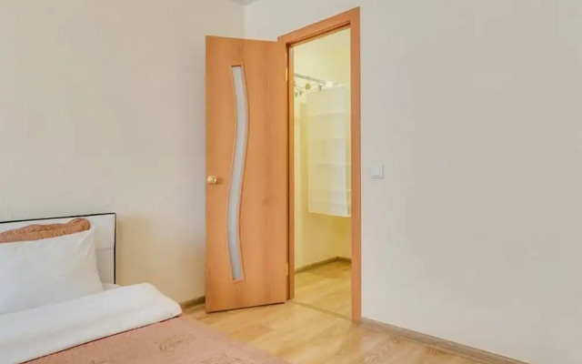 Апартаменты на Орбели 17