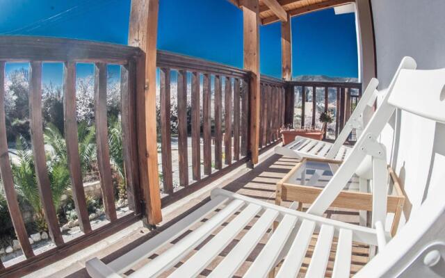 Lania Royal Oak Villa