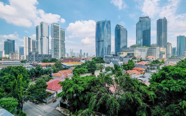 Cozy and Spacious 1BR at Tamansari Semanggi Apartment