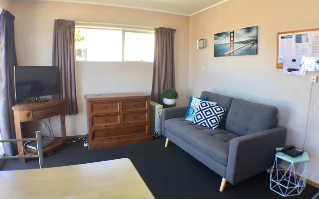 Sea Vista Apartments