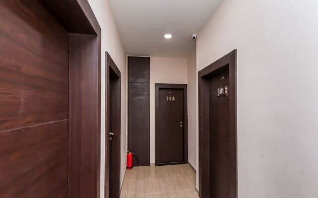 OYO 10921 Stay INN