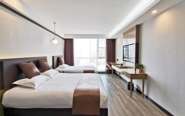 GYA Taizhou Jingjiang City South Century Plaza Hotel