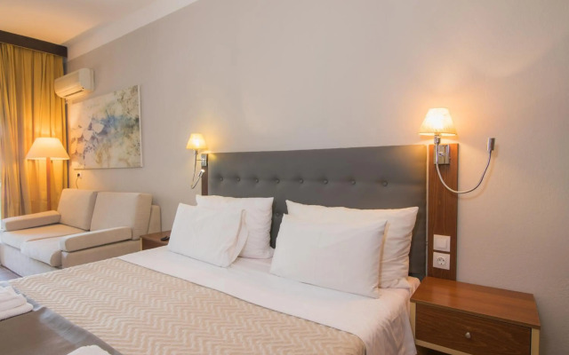 Opera Blue Hotel