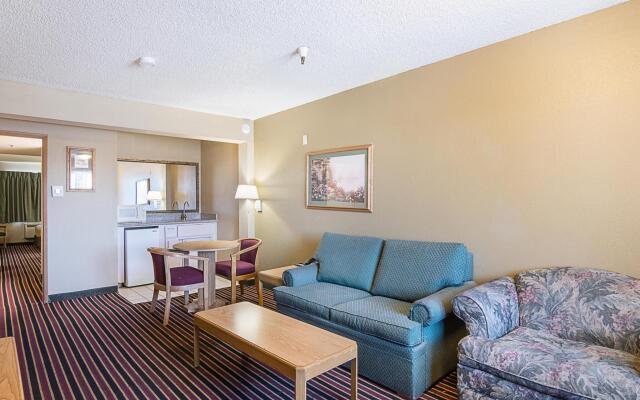 Comfort Inn Stockton - фото 3