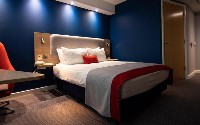 Holiday Inn Express London Stansted Airport, an IHG Hotel