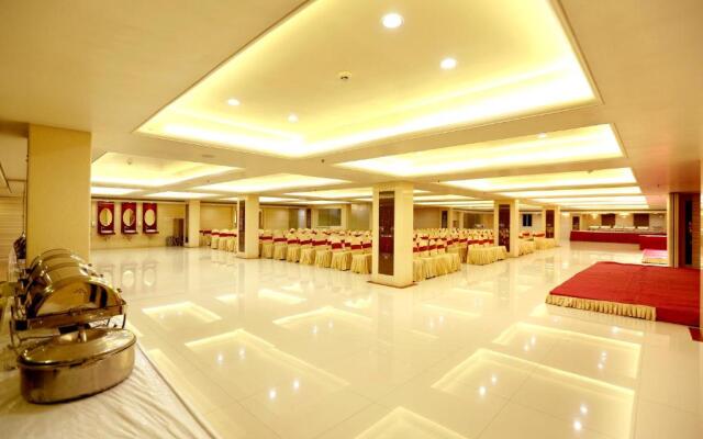 Hotel Swagath Grand Ecil