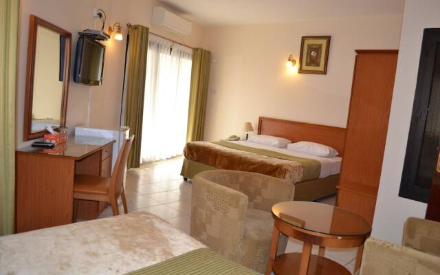 Tara Hotel