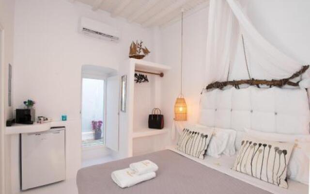 Seablue Venice House 1