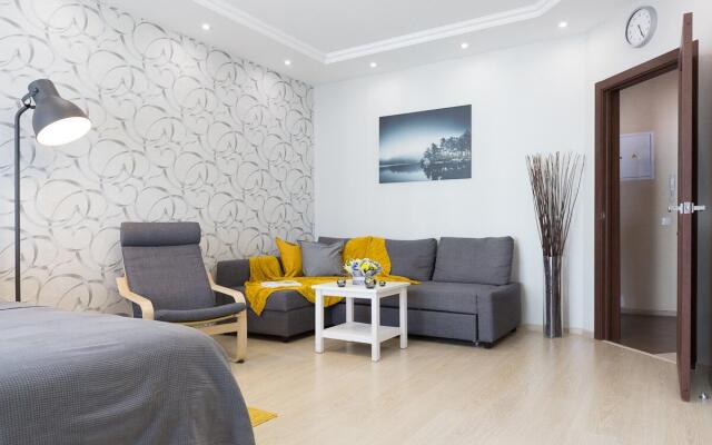 Азбука на улице Комсомольская 15