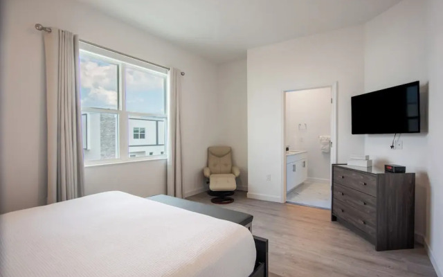 Whimsy by Avantstay Pool 30min to Disney