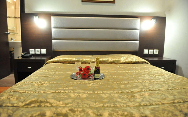 Hotel Emporiko