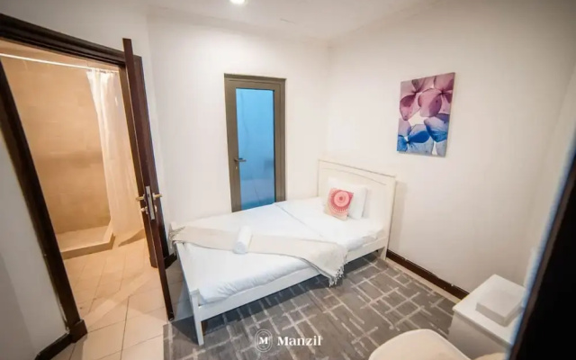 Luxury Private Pool Villa w Pvt Beach on the Palm