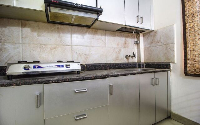 FabHotel Moon Hospitality DLF Phase 3