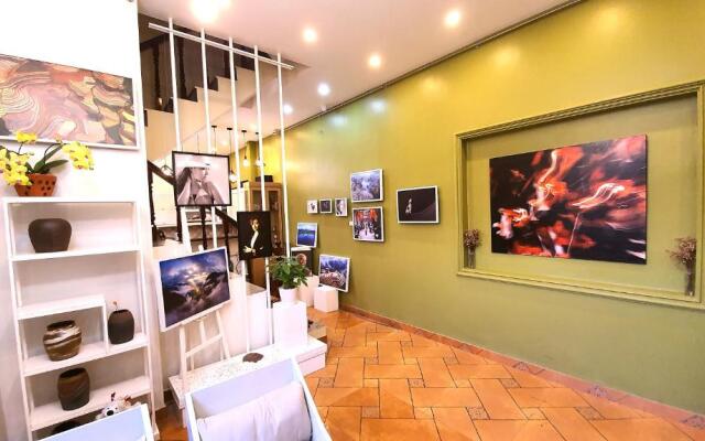 De Studio HomeStay