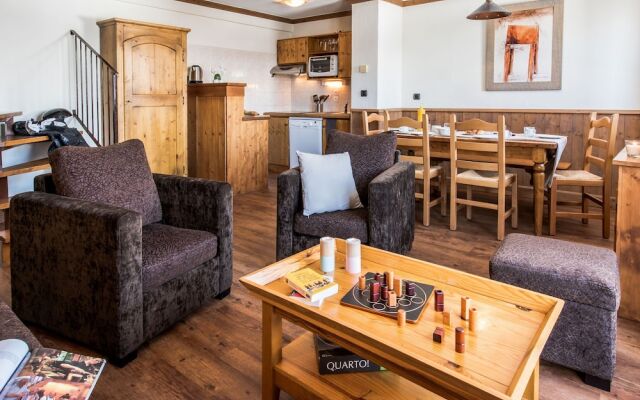 Pretty Apartment Just 300 Meters From the Slopes in Tignes