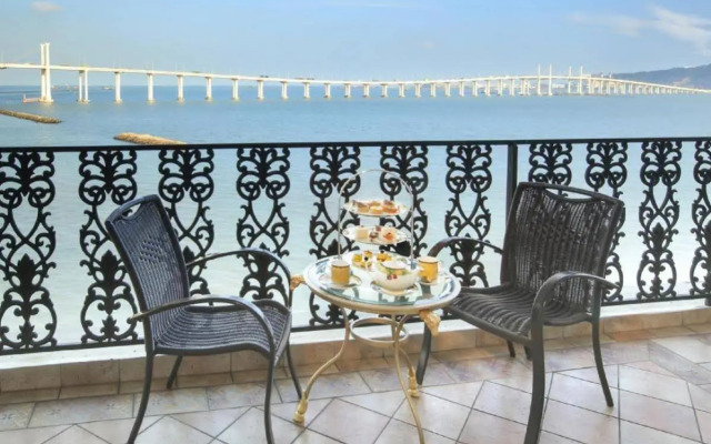 The Sanrock By Le Reve Hotels