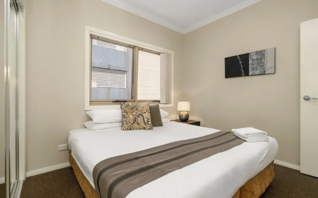 Newcastle Short Stay Apartments - Birmingham Garden Townhouses