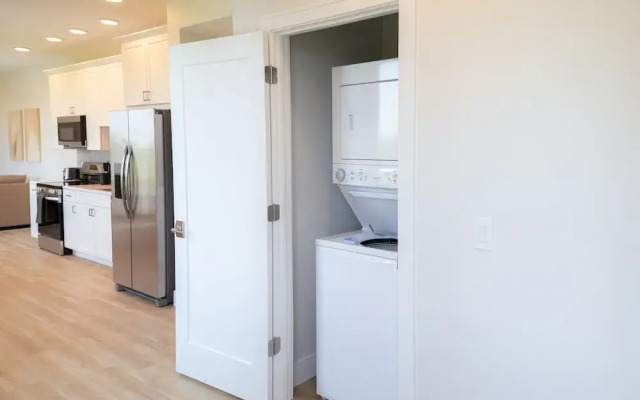 Boardwalk Suites & Residences By Kasa