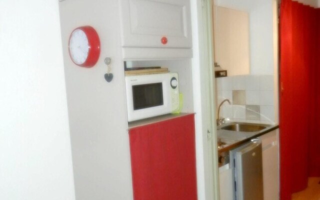 Studio in Villard-de-lans, With Wonderful Mountain View, Balcony and W