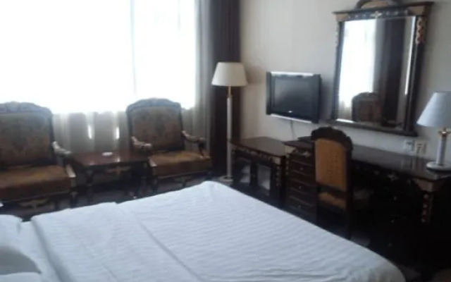 Liaohua Hotel – Guest Rooms – Liaoyang