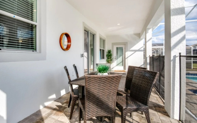 hazard Villa Champions gate 3