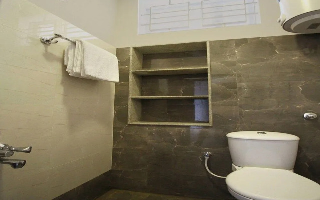 Hotel H2B By OYO Rooms