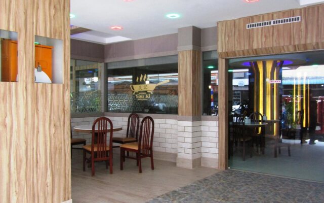 Paragon Nagoya Hotel Batam