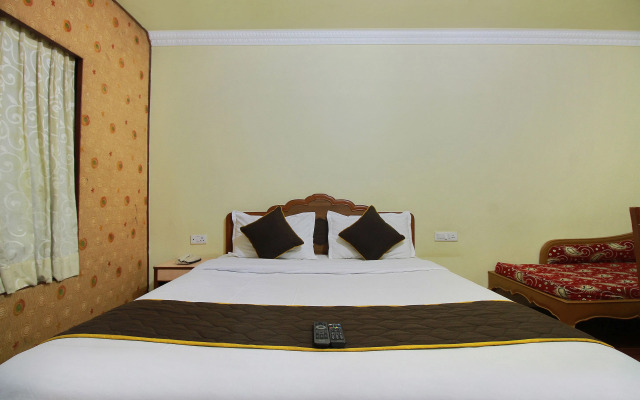 OYO 4427 Hotel Gaylord