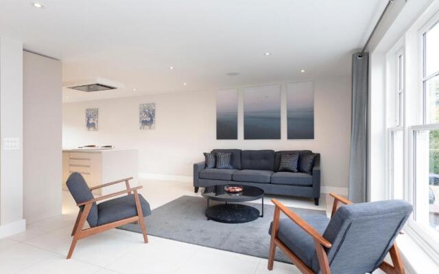 Fabulous Central Windsor Town House