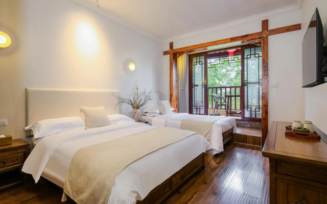 Yangshuo Riverview Hotel