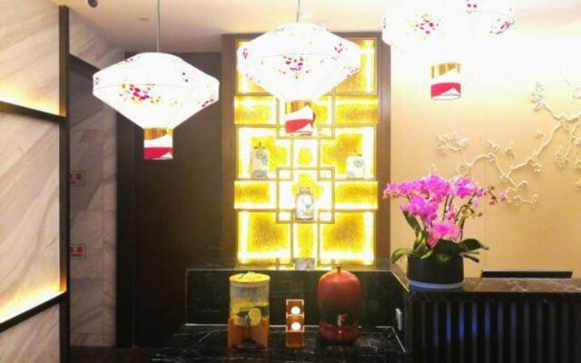 Jinjiang Metropolo Hotel ( NanJing Nan Railway Station Certre)