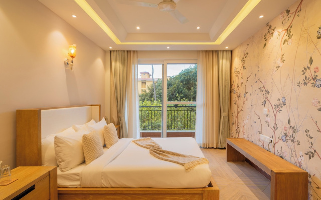 Elivaas Solace AquaVista 5BHK Villa