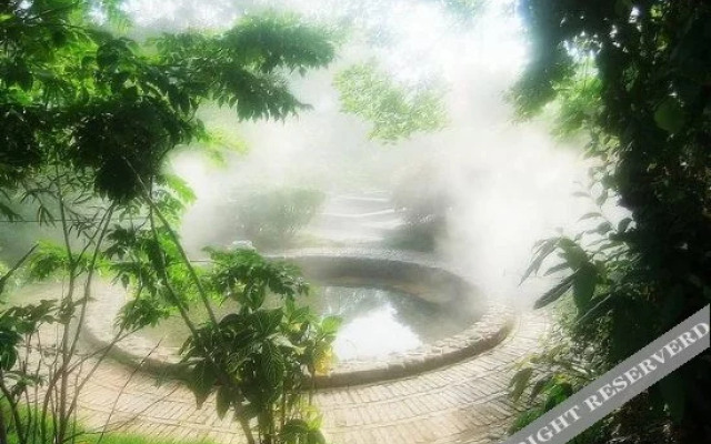 Yushuigu Hot Spring Hotel