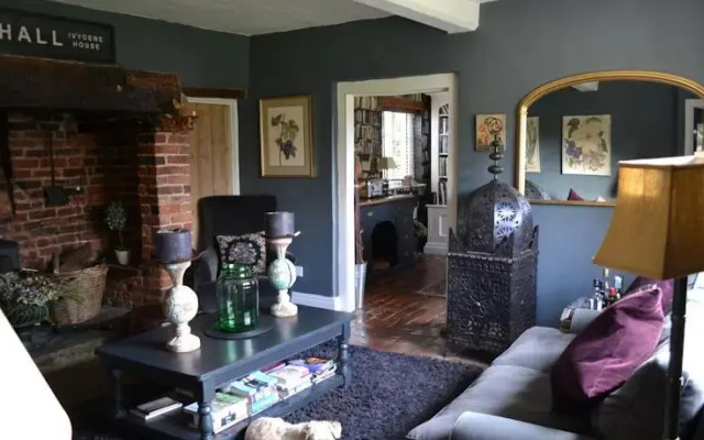 Ivydene House B&b