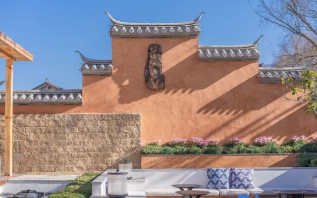 Shaxi Yujin bridge homestay