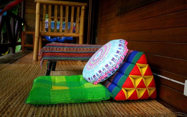 Pho Rak Nah Pai Guesthouse